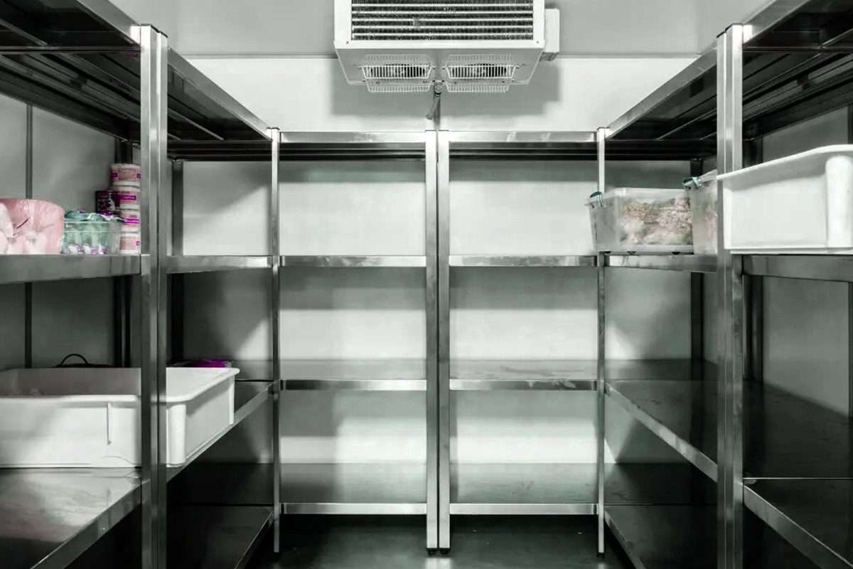 cold room size and capacity