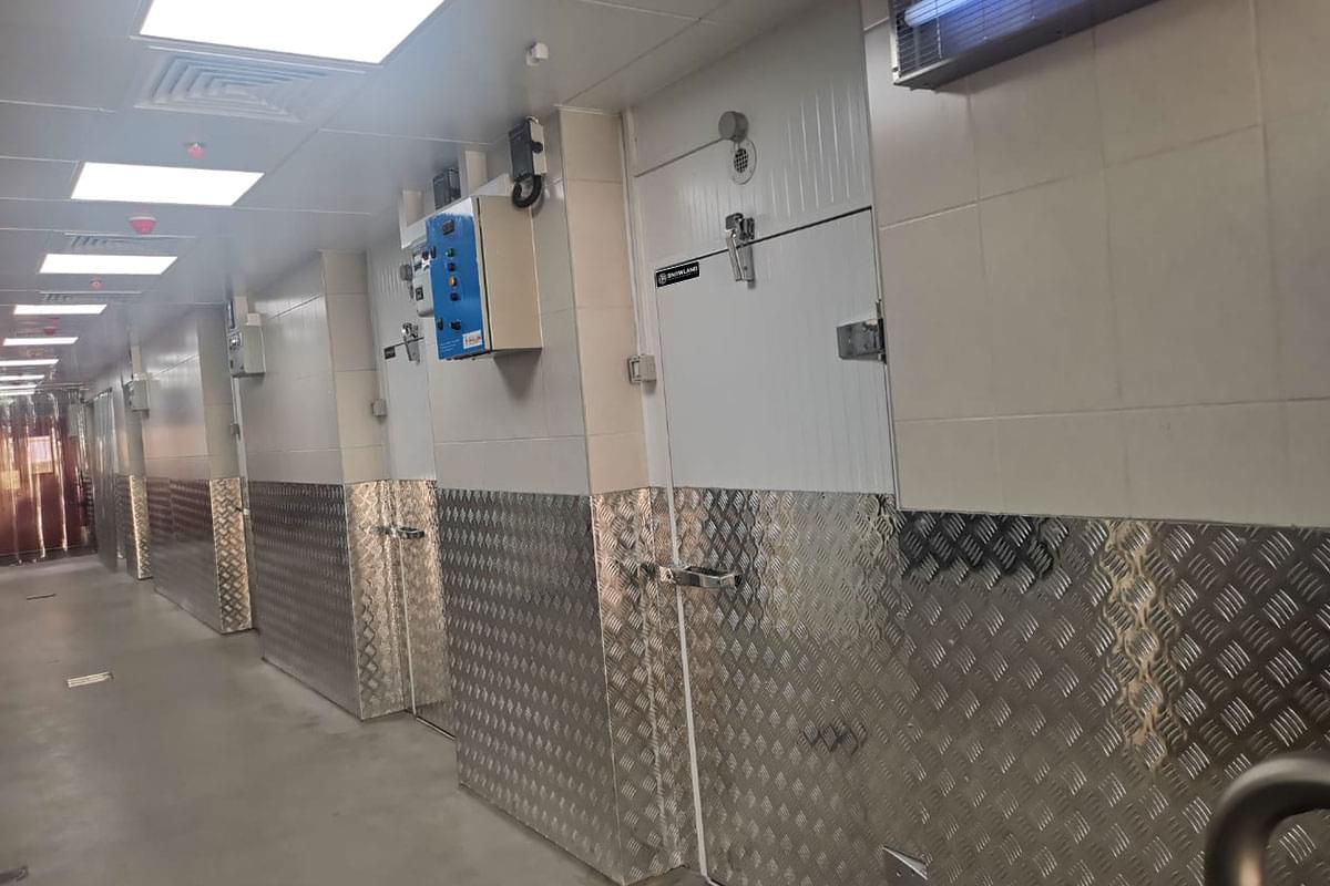 Walk-in freezer